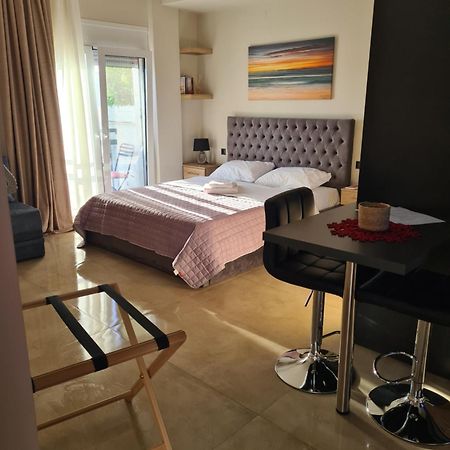 Fay'S Luxury Loft Appartement Volos Buitenkant foto